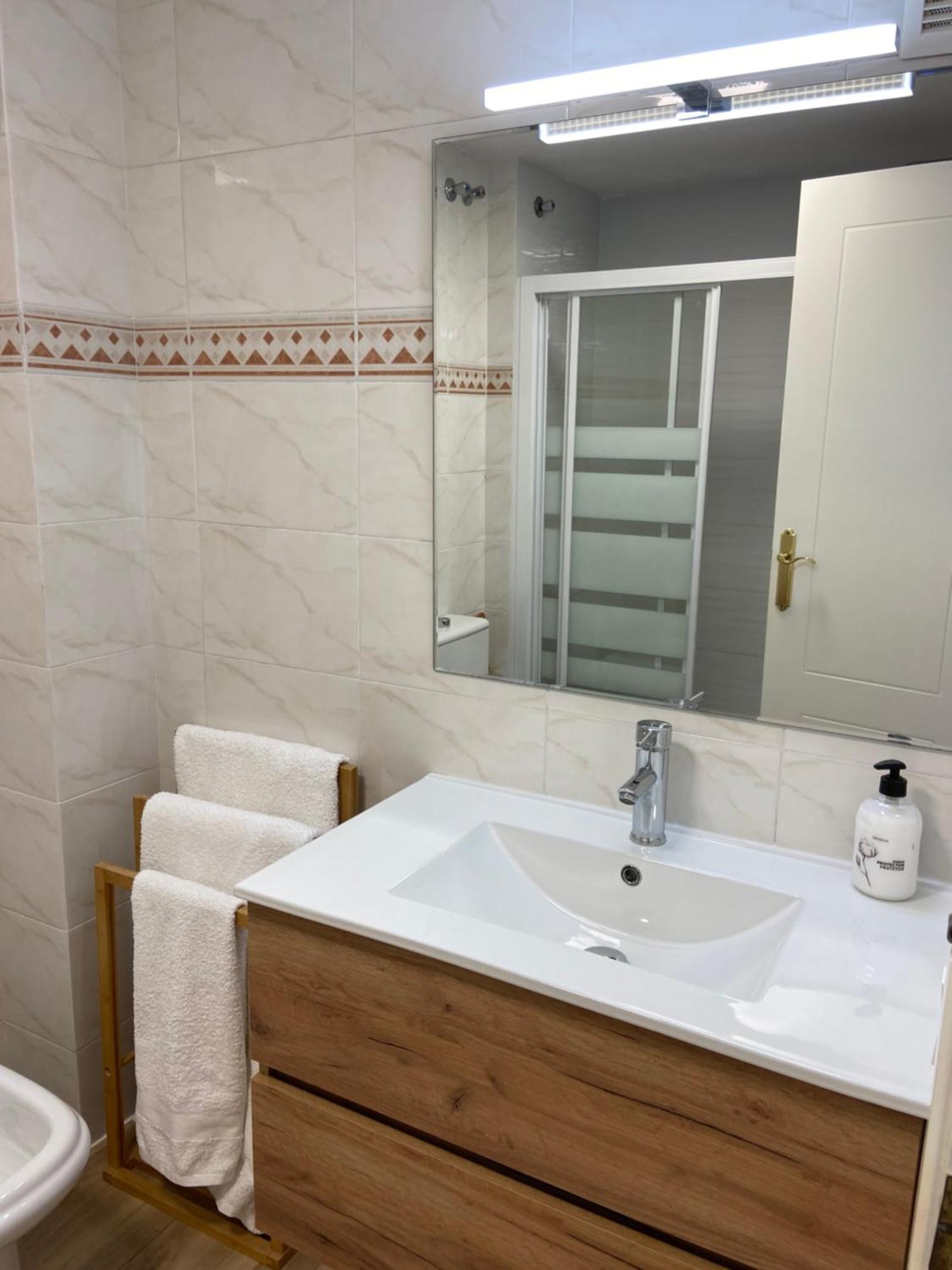 Apartamento En Voramar A 2 Minutos De La Playa Benicassim Exterior photo